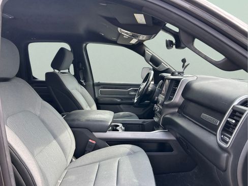 Used 2022 RAM 1500 Big Horn AWD/4WD image 12