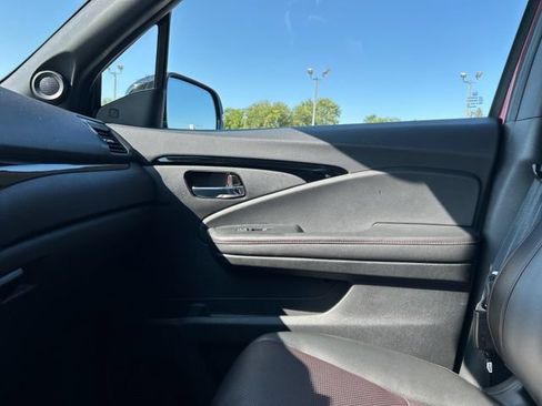 Used 2025 Honda Ridgeline Black Edition image 42