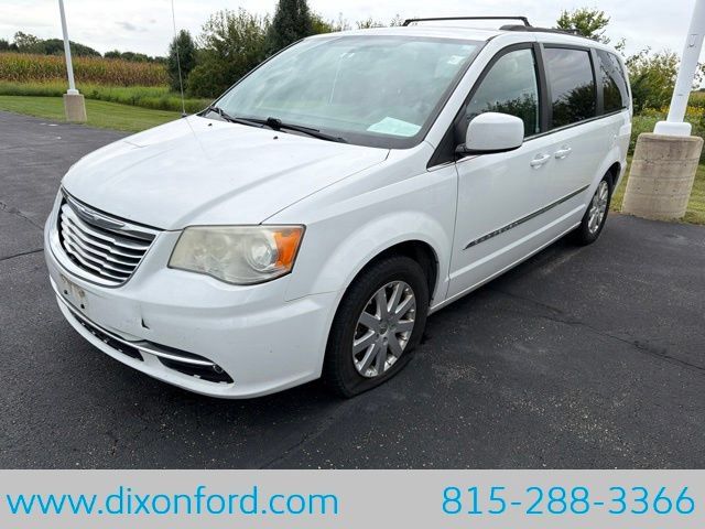 Used 2014 Chrysler Town & Country Touring FWD 360° Tour