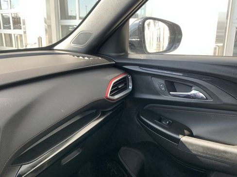 Used 2023 Chevrolet TrailBlazer RS w/ Convenience Package image 17