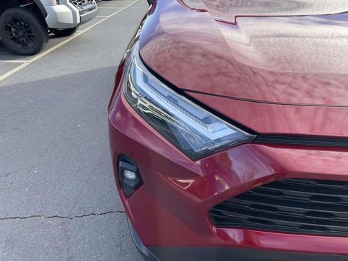 Used 2023 Toyota RAV4 XLE Premium image 17