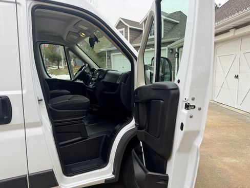 Used 2017 RAM ProMaster 2500 image 15