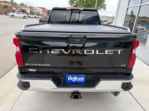 Used 2021 Chevrolet Silverado 3500 LT w/ Convenience Package AWD/4WD image 4