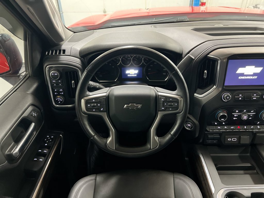 Used 2021 Chevrolet Silverado 1500 LT Trail Boss w/ Convenience Package II AWD/4WD image 11