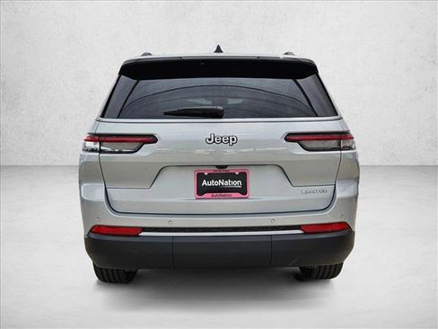 New 2026 Jeep Grand Cherokee L Limited RWD image 8