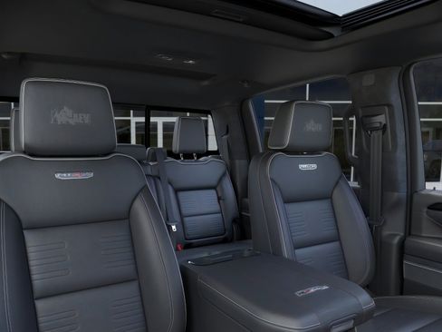 New 2026 GMC Sierra 2500 AT4X w/ AT4X AEV Edition AWD/4WD image 24