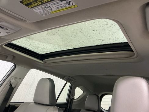 Used 2015 Toyota RAV4 XLE FWD image 23
