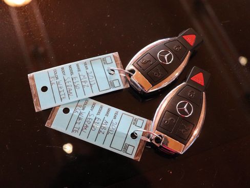 Used 2012 Mercedes-Benz E 350 Sedan image 64