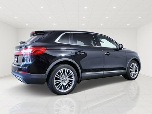 Used 2018 Lincoln MKX Reserve w/ Lincoln MKX Climate Package AWD/4WD image 6