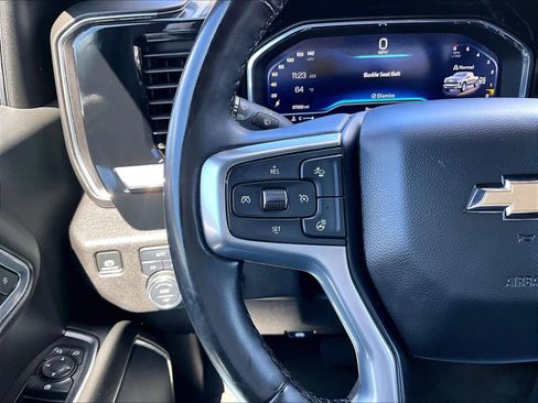 Used 2025 Chevrolet Silverado 1500 LT AWD/4WD image 22