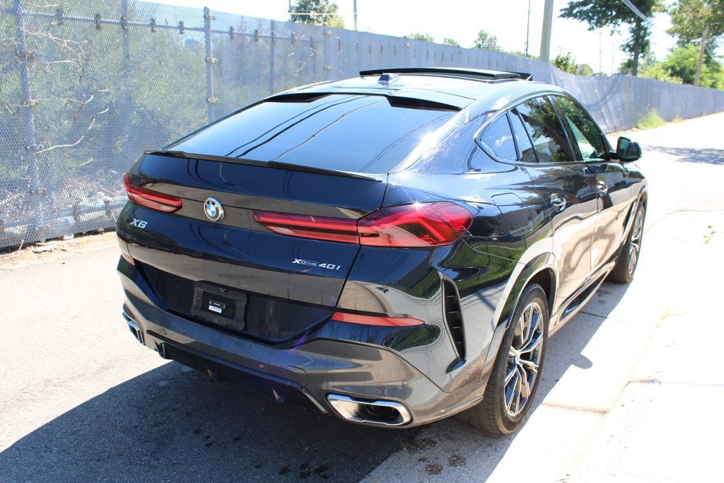 Used 2025 BMW X6 xDrive40i AWD/4WD image 5