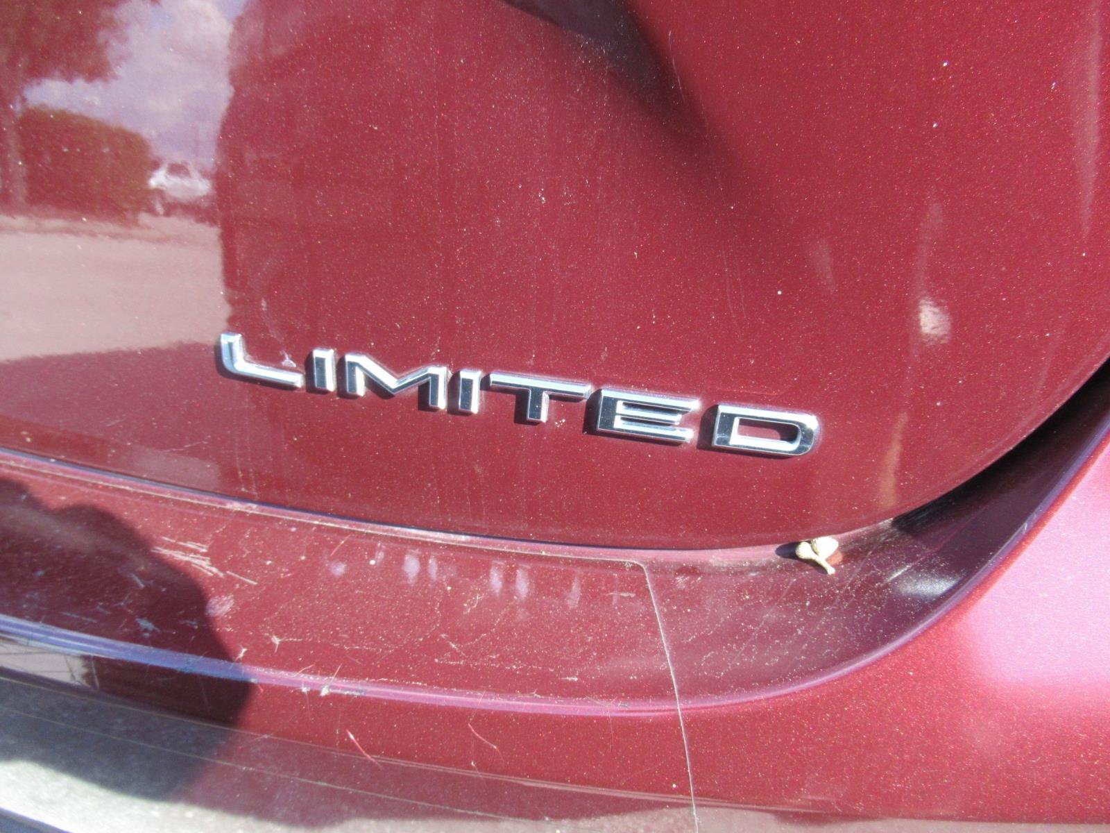 Used 2015 Toyota Avalon Limited w/ Technology Package FWD image 8