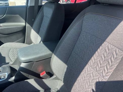 Used 2022 Chevrolet Equinox LT FWD image 9