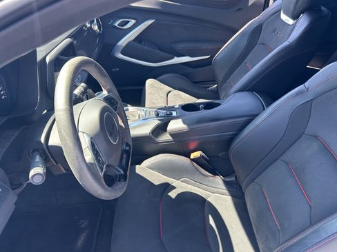 Used 2022 Chevrolet Camaro ZL1 RWD image 12