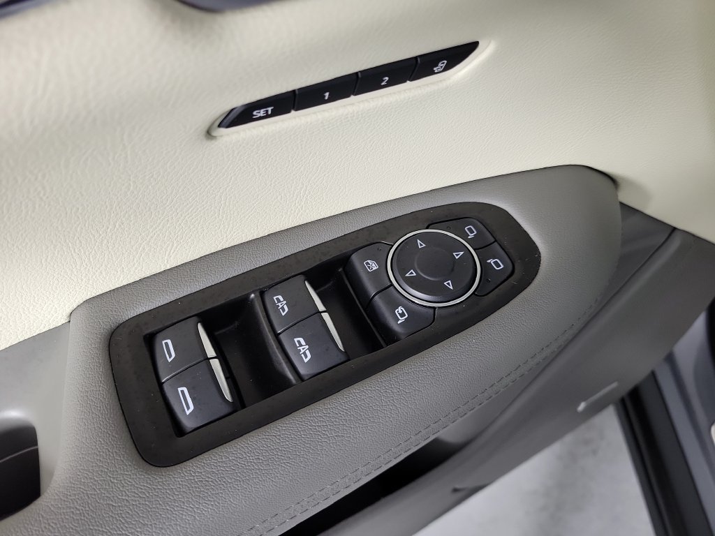 Used 2020 Cadillac XT6 Premium Luxury FWD image 22