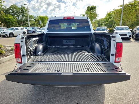 Used 2024 RAM 1500 Classic SLT AWD/4WD image 13