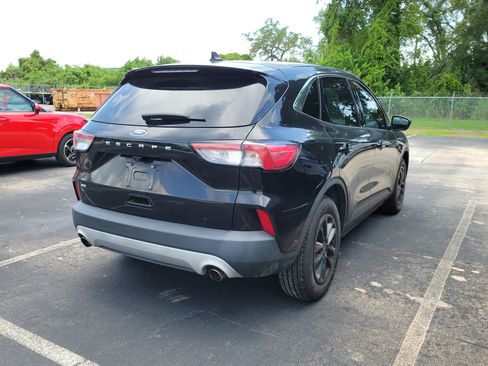 Used 2022 Ford Escape SE w/ Convenience Package FWD image 5