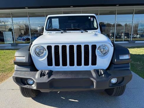 Used 2024 Jeep Wrangler Sport S image 19