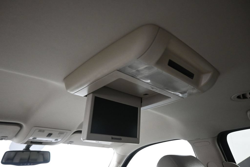 Used 2012 GMC Yukon SLT w/ SLT-2 Equipment Package RWD image 30