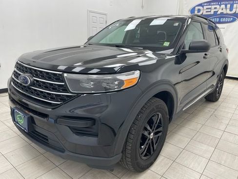 Used 2022 Ford Explorer XLT AWD/4WD image 21