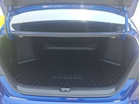 Used 2023 Honda Accord Sport image 8