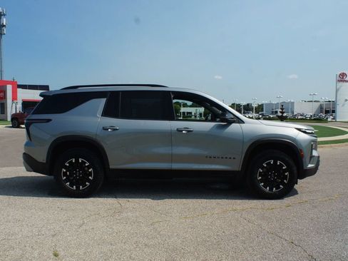 Used 2024 Chevrolet Traverse Z71 w/ Enhanced Driving Package AWD/4WD image 23