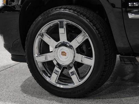 Used 2013 Cadillac Escalade EXT Premium AWD/4WD image 54