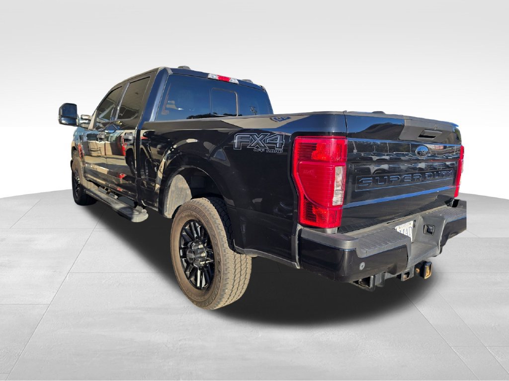 Used 2022 Ford F250 XLT w/ Black Appearance Package AWD/4WD image 14