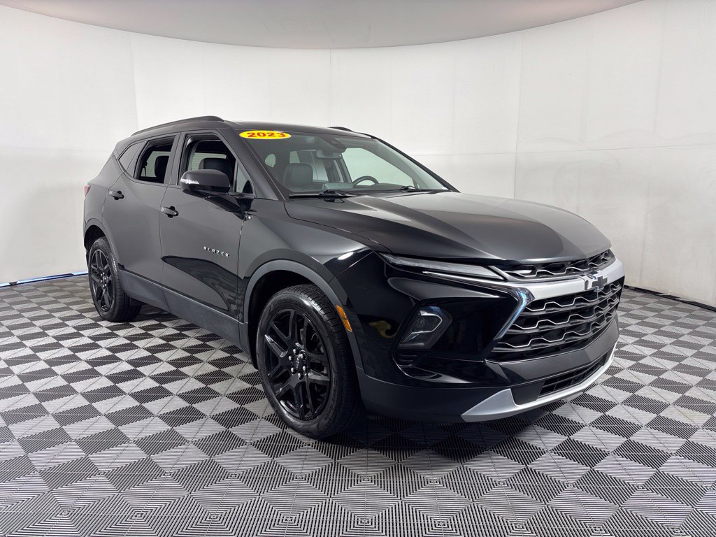 Used 2023 Chevrolet Blazer LT w/ LPO, Floor Liner Package AWD/4WD image 16