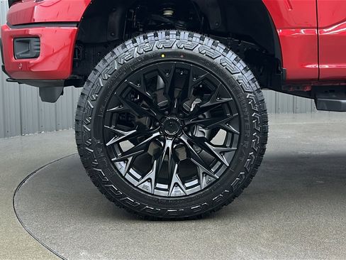 Used 2025 Ford F150 Lariat w/ Bed Utility Package image 9