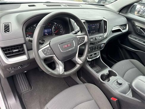 Used 2022 GMC Terrain SLE w/ Elevation Edition image 22