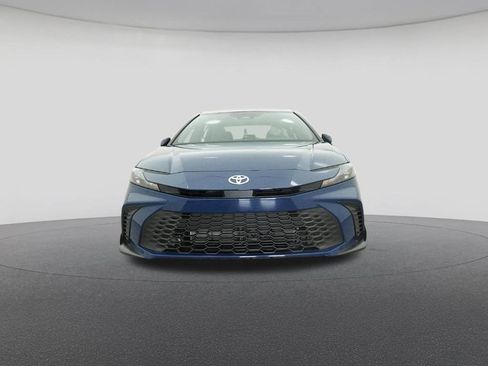 New 2026 Toyota Camry SE image 31