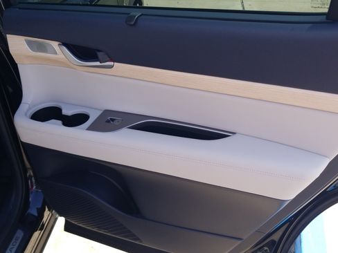 Used 2025 Hyundai Palisade Limited image 14