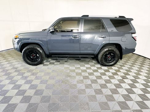 Used 2024 Toyota 4Runner SR5 Premium w/ Moonroof Package AWD/4WD image 6