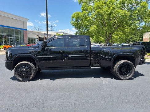 Used 2025 GMC Sierra 3500 Denali Ultimate AWD/4WD image 5