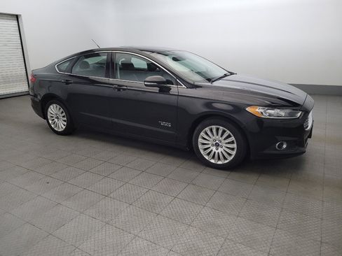 Used 2013 Ford Fusion Energi SE FWD image 11