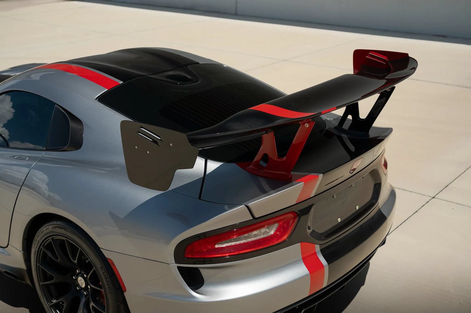 Used 2016 Dodge Viper GTC w/ ACR Package RWD image 54