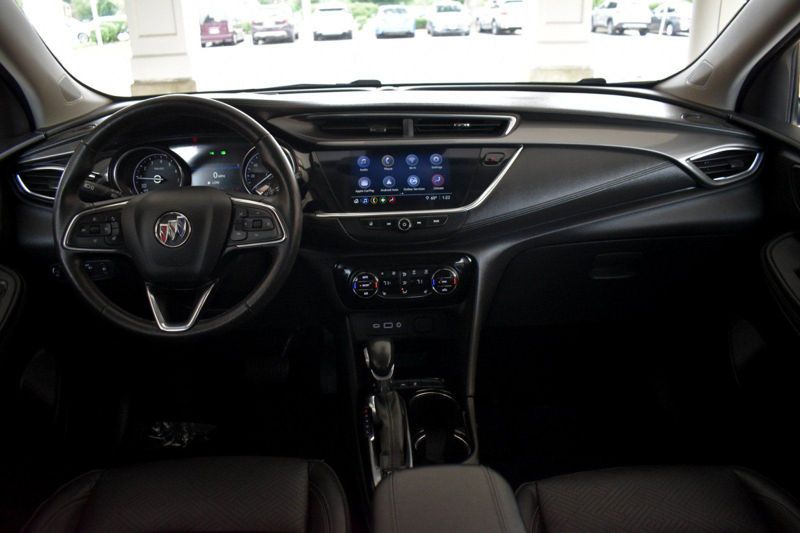 Used 2021 Buick Encore GX Essence w/ Experience Buick Package FWD image 9