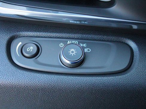 New 2026 Buick Envista Preferred w/ Advanced Safety Package image 20