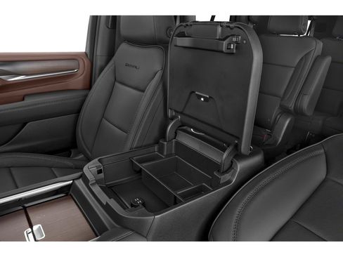 Used 2023 GMC Yukon Denali AWD/4WD image 10