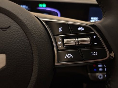 Certified 2026 Kia Seltos S image 17