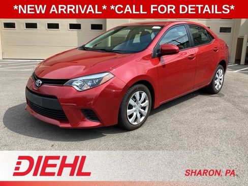 Used 2014 Toyota Corolla LE FWD image 3