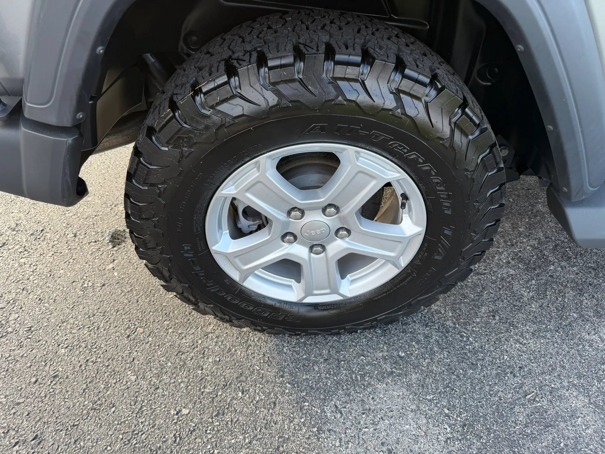 Used 2019 Jeep Wrangler Sport AWD/4WD image 48