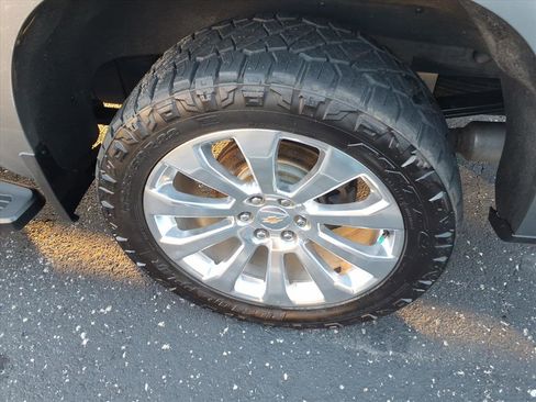 Used 2022 Chevrolet Silverado 1500 High Country image 7