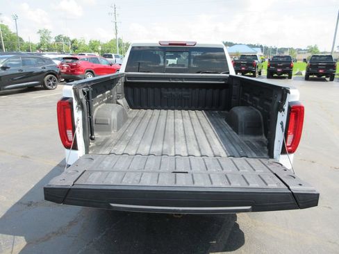 Used 2020 GMC Sierra 1500 SLT w/ SLT Premium Plus Package AWD/4WD image 9