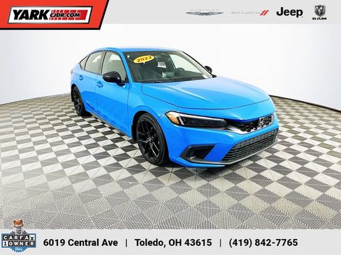 Used 2022 Honda Civic Sport image 1