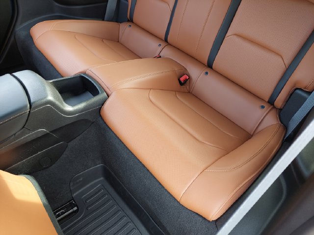 Used 2019 Chevrolet Camaro SS RWD image 16