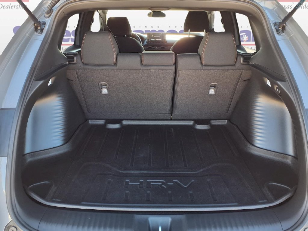 Certified 2025 Honda HR-V Sport image 10