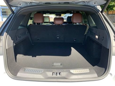 New 2026 Lincoln Nautilus Reserve AWD/4WD image 5