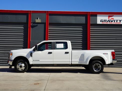 Used 2021 Ford F350 XL w/ Power Equipment Group image 5